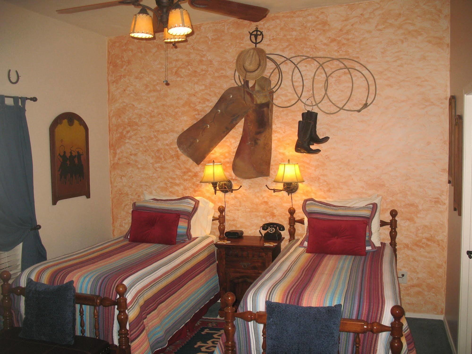 Desert Sol Bed & Breakfast Tucson Exterior photo